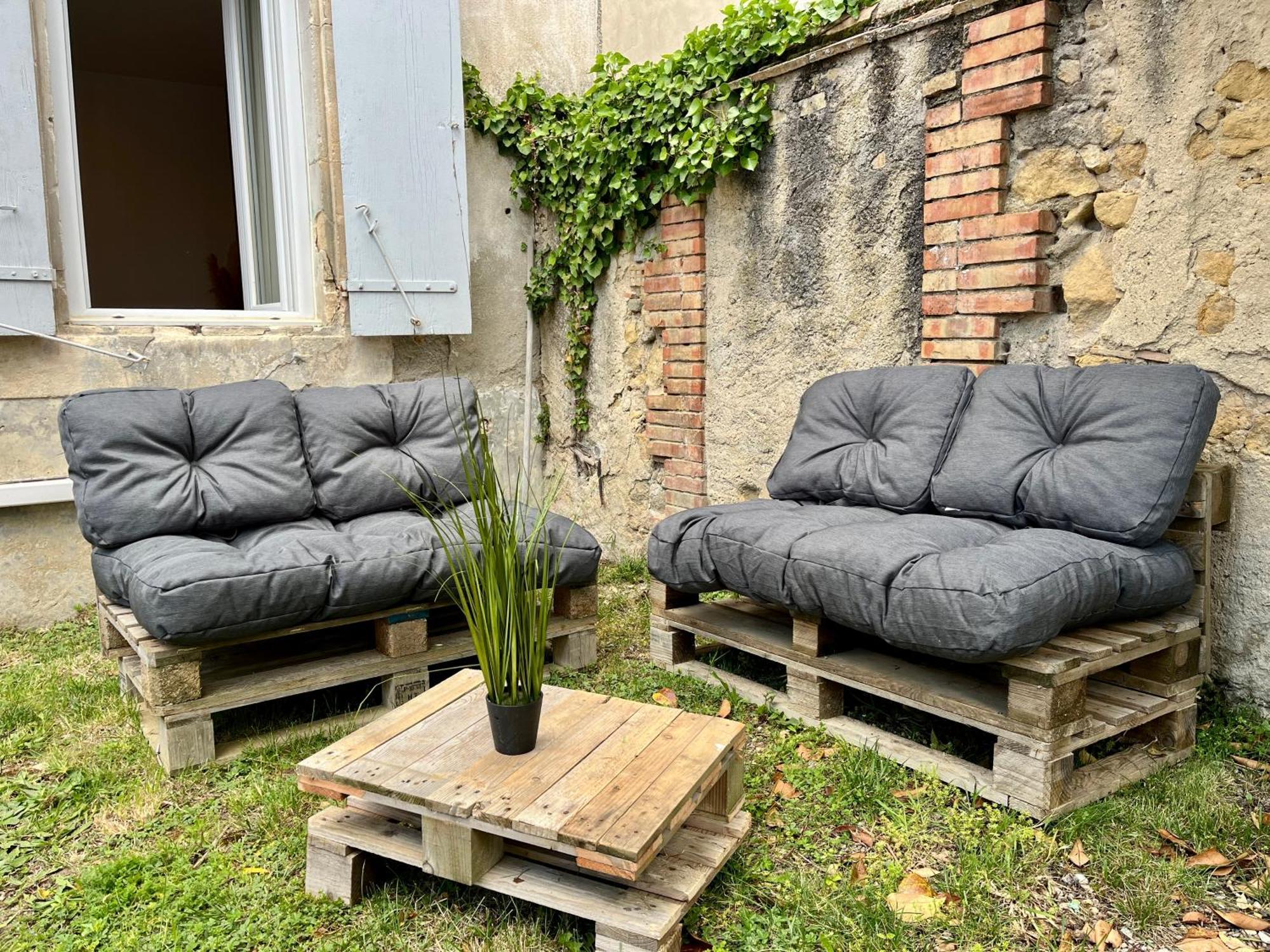 Le Riquet - Parking Et Jardin Prive, Clim, Rdc Castelnaudary Εξωτερικό φωτογραφία